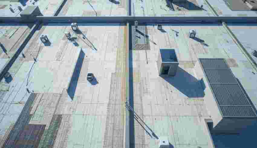 When to Schedule Cincinnati Commercial Roofing